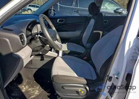 2025 Hyundai Venue Sel from USA, damaged, VIN KMHRC8A3XSU370398